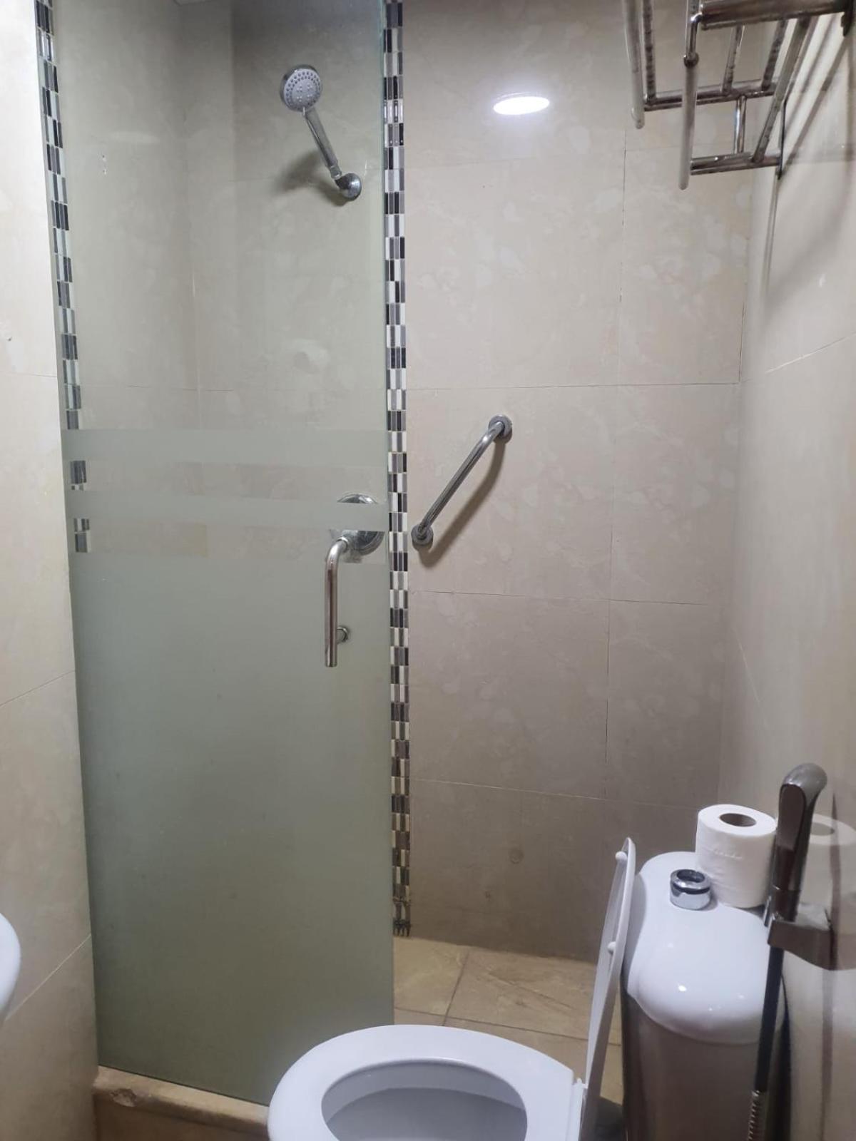 Aghadeer Hotel Amman Buitenkant foto