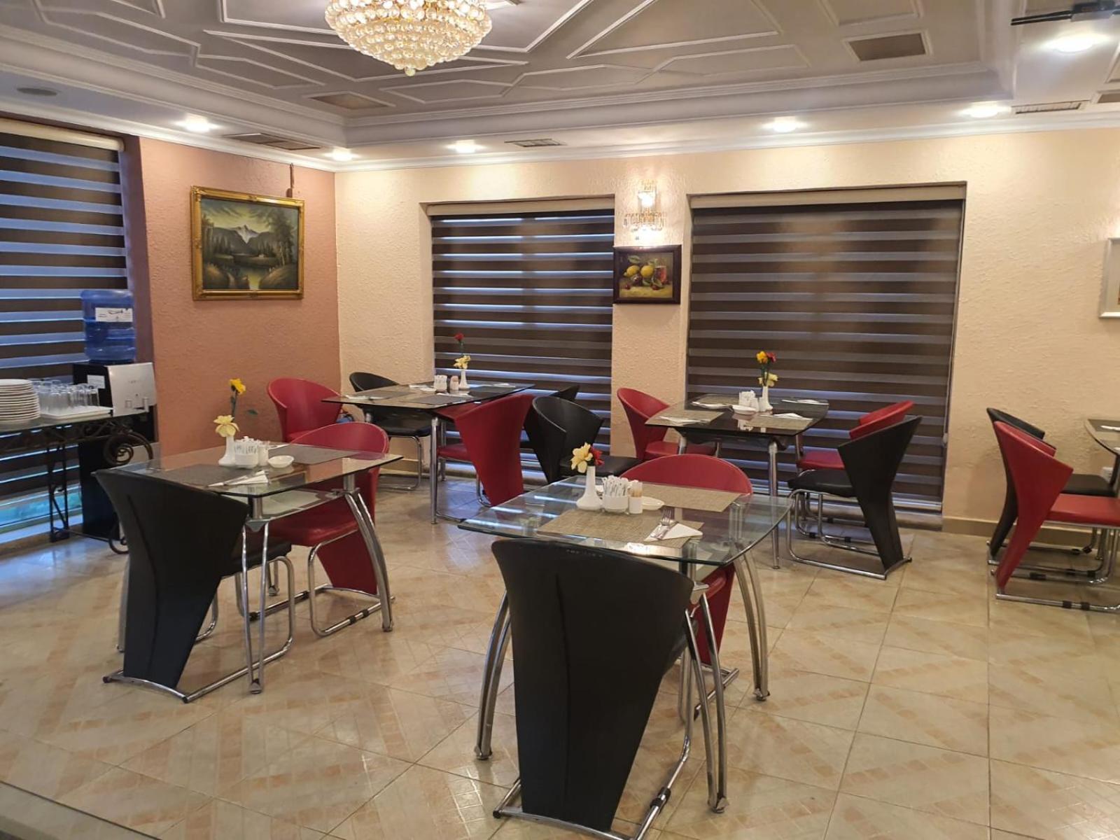 Aghadeer Hotel Amman Buitenkant foto