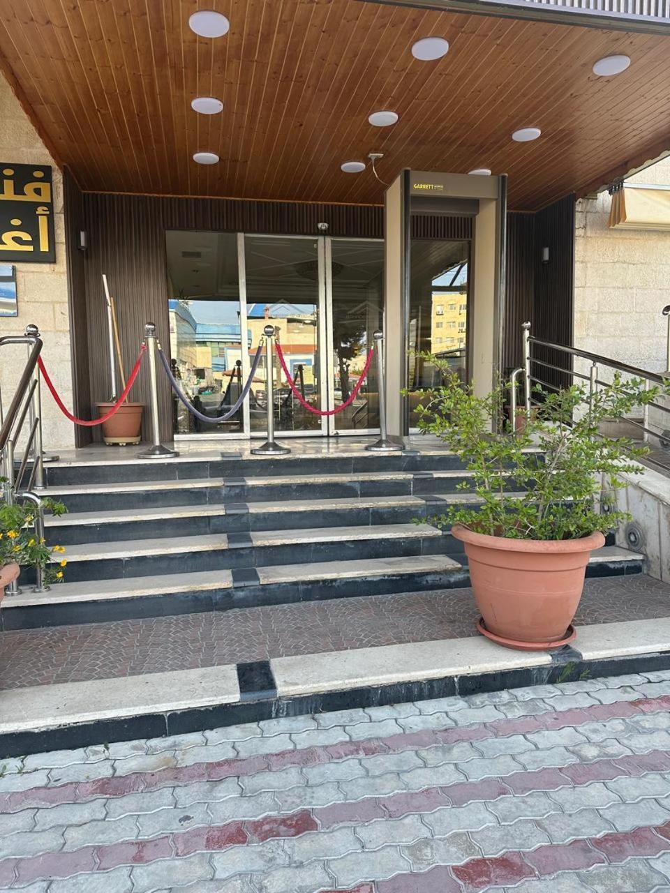 Aghadeer Hotel Amman Buitenkant foto