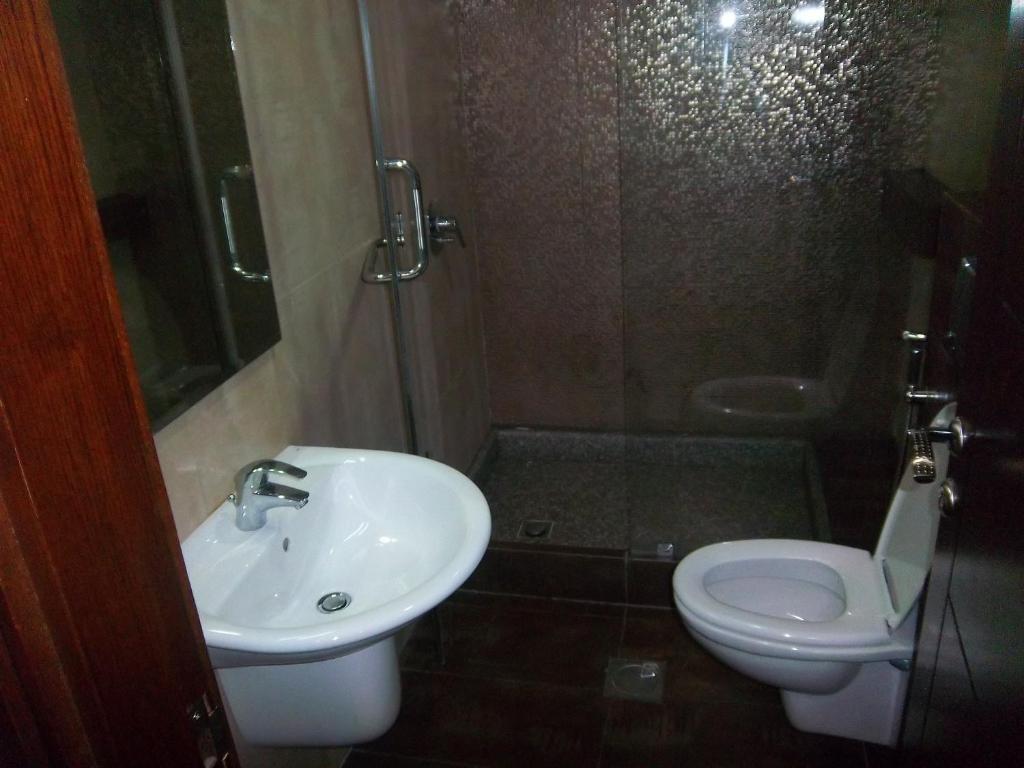 Aghadeer Hotel Amman Kamer foto
